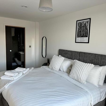 Apartament York Minster Icona 250 Free Parking & Gym Zewnętrze zdjęcie
